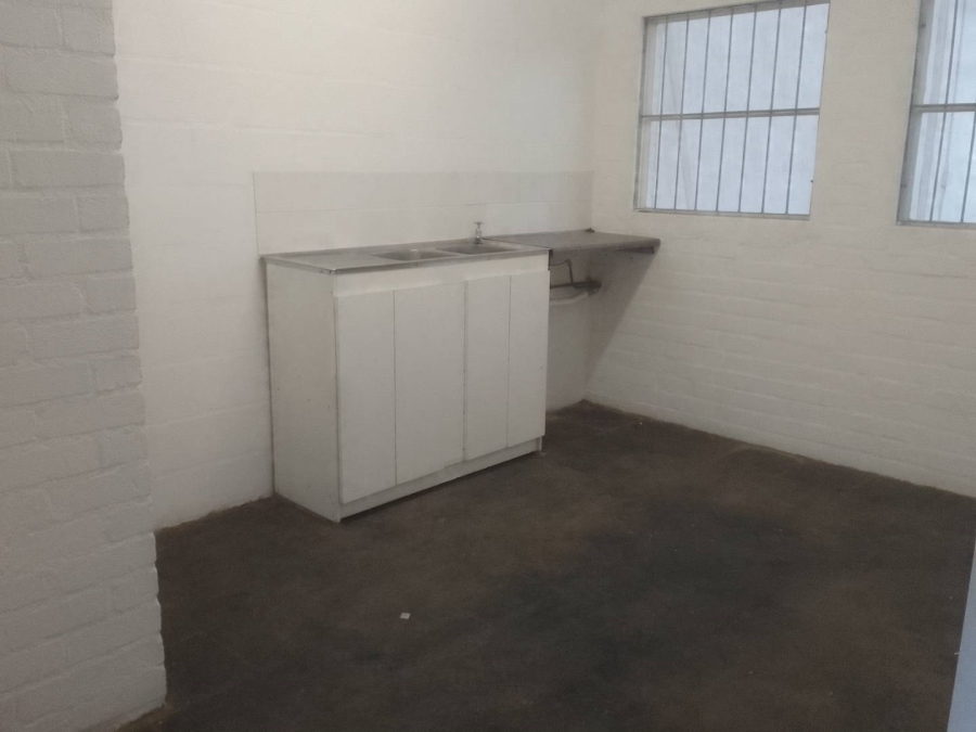 To Let commercial Property for Rent in Retreat Western Cape